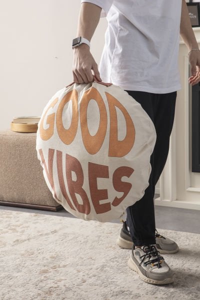 Good Vibes Çok Amaçlı İç Dolgulu Puf, Yer Minderi, Bahçe Minderi, Balkon Minderi,Yuvarlak Minder