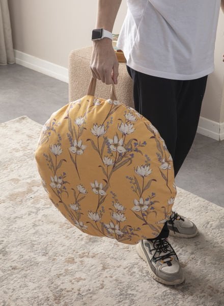 Yellow Flowers Çok Amaçlı İç Dolgulu Puf, Yer Minderi, Bahçe Minderi, Balkon Minderi,Yuvarlak Minder