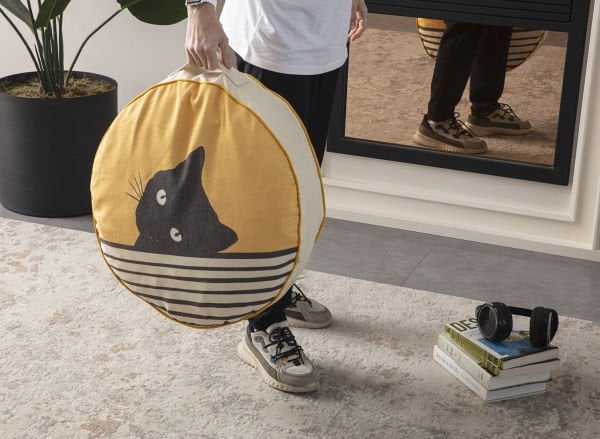 Dekomall Black Cat Çok Amaçlı İç Dolgulu Puf, Yer Minderi, Bahçe Minderi, Balkon Minderi,Yuvarlak Minder