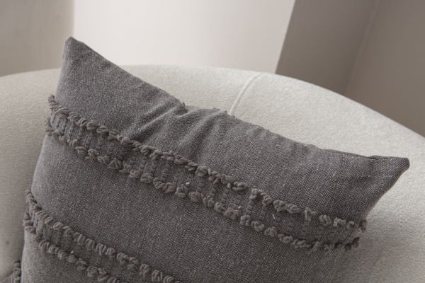 Şerit Desen Bohem Punch Dokuma Kırlent Kılıfı Gri