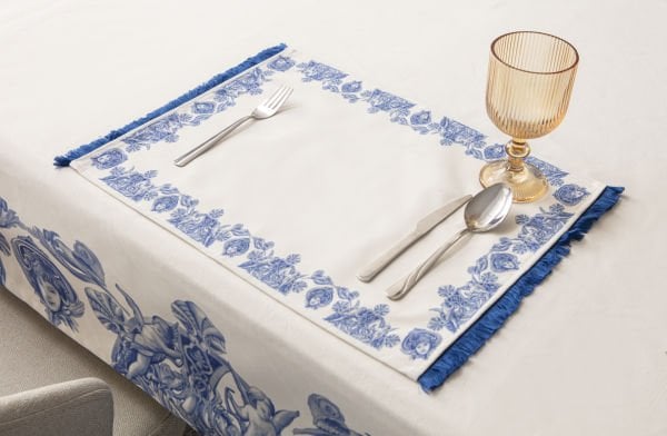 Dekomall Şerit Püskül Detay Pamuk-Keten Amerikan Servis Mavi- 35x50 Cm