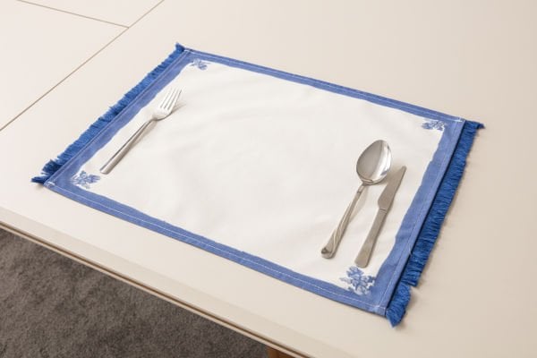 Şerit Püskül Detay Pamuk-Keten Amerikan Servis Mavi- 35x50 Cm