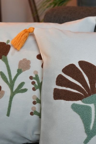 2'li set Püsküllü Punch Panç Nakışlı Kırlent Kılıfı 003 43x43 cm