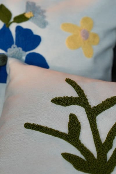 2'li set Püsküllü Punch Panç Nakışlı Kırlent Kılıfı 005 43x43 cm