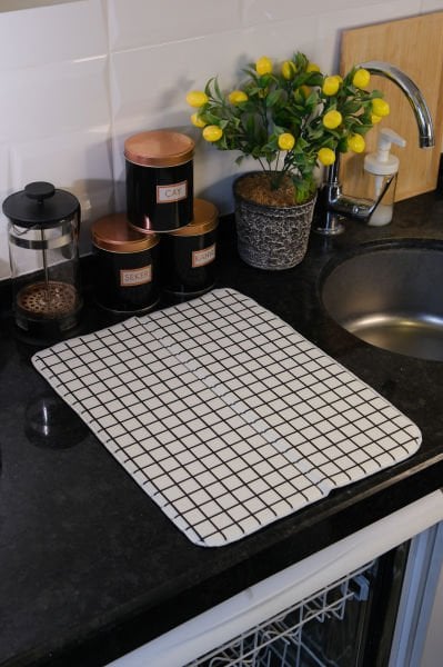 Bulaşık Kurutma Matı Kurulama Bezi Kurutma Örtüsü Tezgah Üstü Bulaşıklık 35x45 Cm Yıkanabilir 007